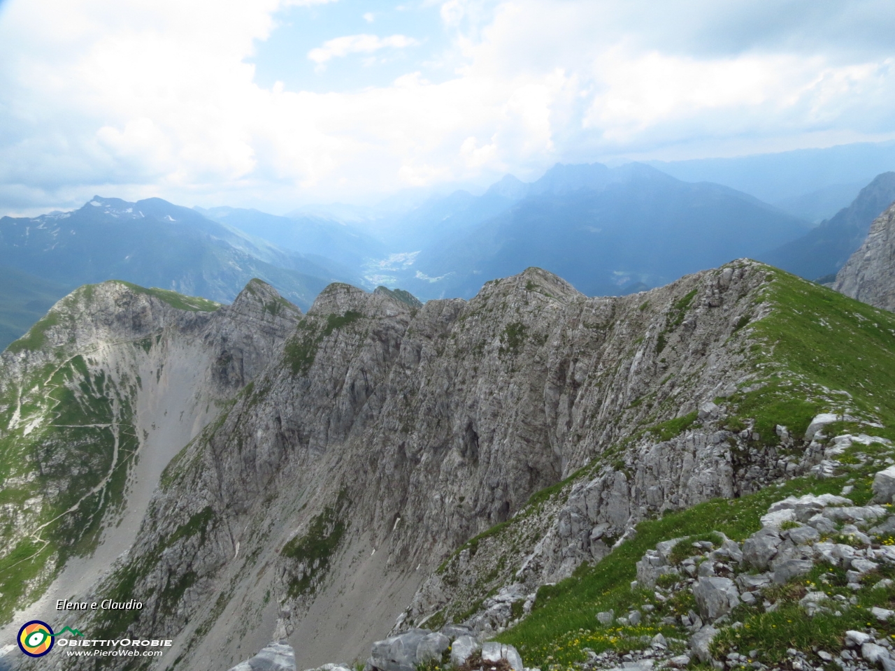 12 La cresta che porta al pizzo di Petto.JPG